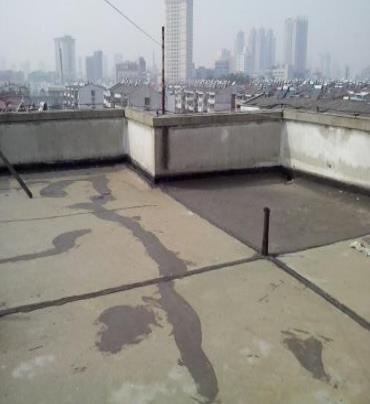 茌平漏水维修 楼顶漏水是什么原因，楼顶漏水维修方法是什么?